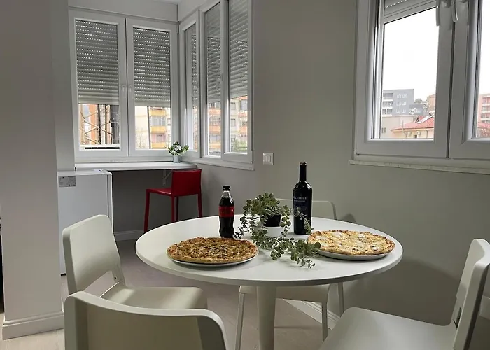 In Center Of Tirana! * ティラナ